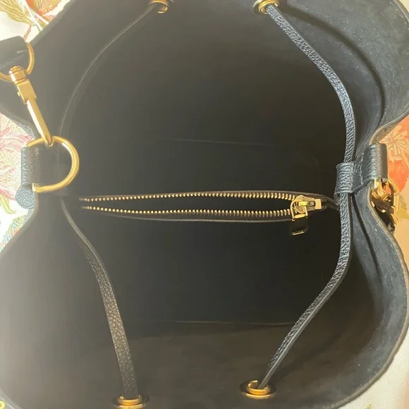 Louis Vuitton Neo Noe MM Empreinte - Picture 9 of 13